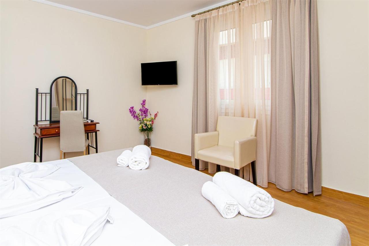 Dermatas Residence Heraklion City Center Buitenkant foto