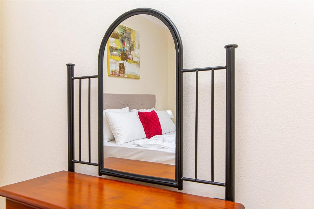 Dermatas Residence Heraklion City Center Buitenkant foto